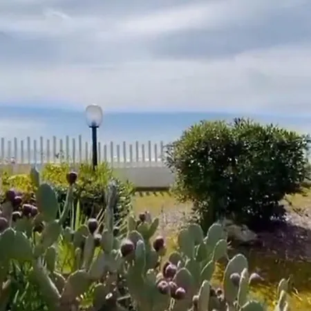 Villa D Lady Fronte Mare * Terracina