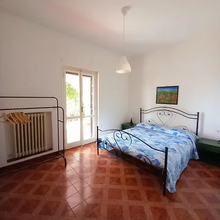 Villa D Lady Fronte Mare * Terracina