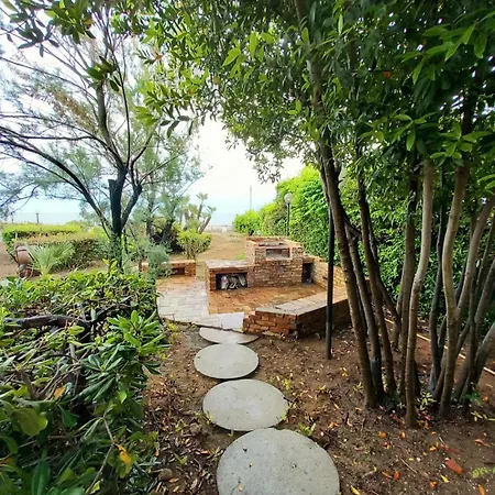 Villa Villa D Lady Fronte Mare Terracina