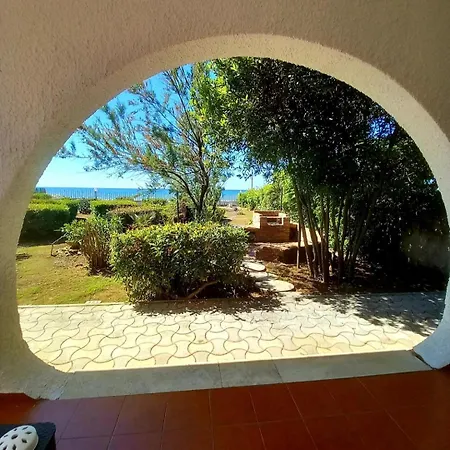 D Lady Fronte Mare Villa