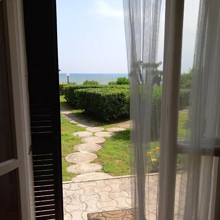 D Lady Fronte Mare